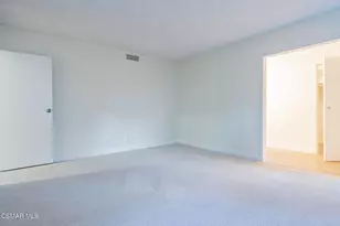 2085 Rayshire St, Thousand Oaks, CA 91362 - Photo 37
