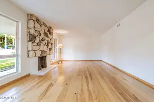 2085 Rayshire St, Thousand Oaks, CA 91362 - Photo 7