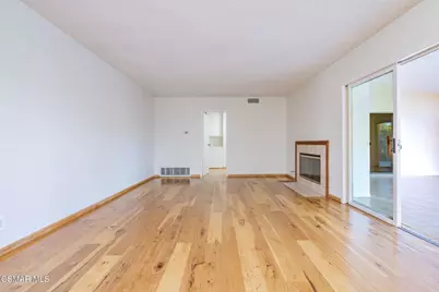 2085 Rayshire Street, Thousand Oaks, CA 91362 - Photo 9