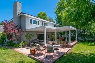907 Sagebrush Pl, Newbury Park, CA 91320 - Photo 23