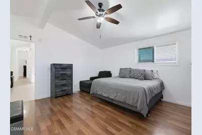 32055 Emerald Lane, Castaic, CA 91384 - Photo 17