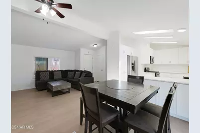 32055 Emerald Lane, Castaic, CA 91384 - Photo 9