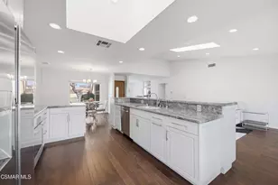 4121 Village 4, Camarillo, CA 93012 - Photo 11