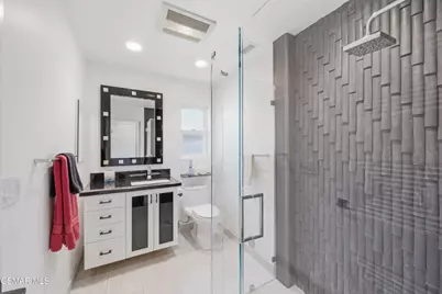 4121 Village 4, Camarillo, CA 93012 - Photo 17