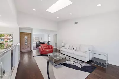 4121 Village 4, Camarillo, CA 93012 - Photo 5