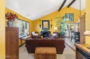 2624 Sasha Ct, Simi Valley, CA 93063 - Photo 9