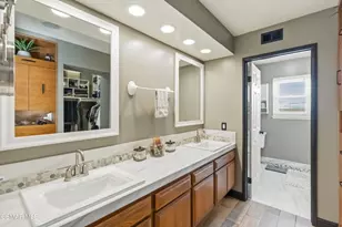 2624 Sasha Ct, Simi Valley, CA 93063 - Photo 21