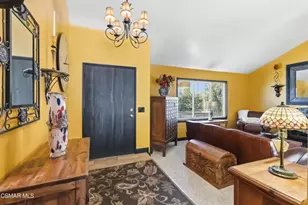 2624 Sasha Ct, Simi Valley, CA 93063 - Photo 7