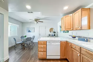 211 Sandberg St, Thousand Oaks, CA 91360 - Photo 11