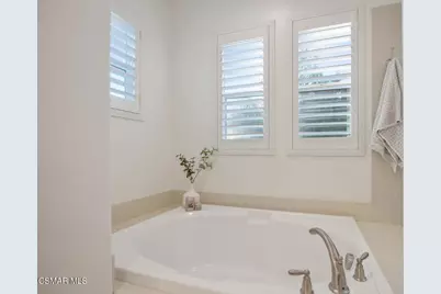 6845 Shadow Wood Drive, Moorpark, CA 93021 - Photo 47