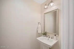 6845 Shadow Wood Dr, Moorpark, CA 93021 - Photo 29