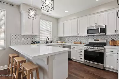 110 Via Katrina, Newbury Park, CA 91320 - Photo 9