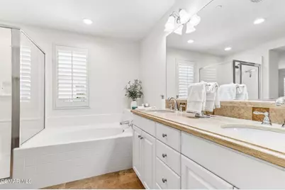 2922 Encina Lane, Simi Valley, CA 93065 - Photo 11