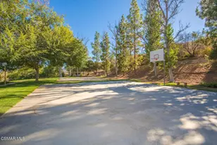 631 Oak Run Trail, Oak Park, CA 91377 - Photo 29