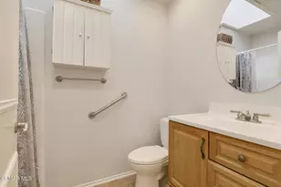 18129 Village 18, Camarillo, CA 93012 - Photo 15