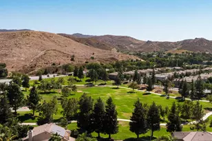 290 Chantilly Cir, Simi Valley, CA 93065 - Photo 37
