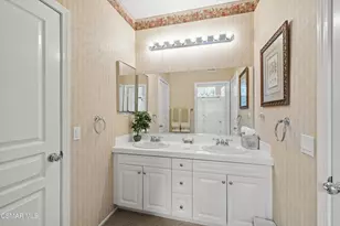 290 Chantilly Cir, Simi Valley, CA 93065 - Photo 23