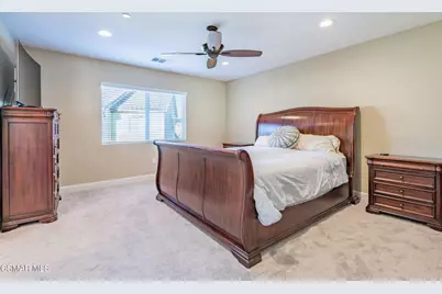 7116 Baneberry Avenue, Moorpark, CA 93021 - Photo 15