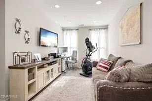 1830 Poppy Dr, Simi Valley, CA 93065 - Photo 29