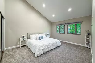 1266 Monte Sereno Dr, Thousand Oaks, CA 91360 - Photo 23