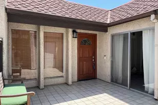 15652 Hillview Ln, Granada Hills, CA 91344 - Photo 25