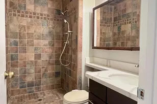15652 Hillview Ln, Granada Hills, CA 91344 - Photo 21