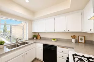2762 Erringer Rd, Simi Valley, CA 93065 - Photo 5