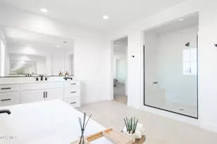 21242 Wild Flower Wy, Chatsworth, CA 91311 - Photo 21