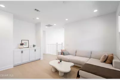 21242 Wild Flower Way, Chatsworth, CA 91311 - Photo 17