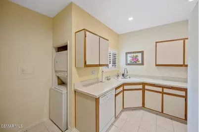 77 Via Colinas, Thousand Oaks, CA 91362 - Photo 13