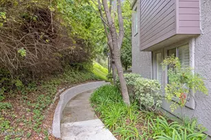 77 Via Colinas, Thousand Oaks, CA 91362 - Photo 25