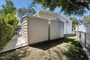 2779 Thunderbird Dr, Thousand Oaks, CA 91362 - Photo 35