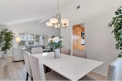 19364 Pauma Valley Drive, Porter Ranch, CA 91326 - Photo 11