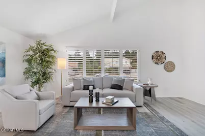 19364 Pauma Valley Drive, Porter Ranch, CA 91326 - Photo 7