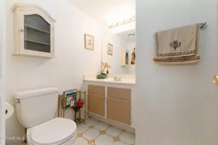 18742 Vista Del Canon, Newhall, CA 91321 - Photo 9