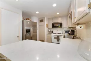 18742 Vista Del Canon, Newhall, CA 91321 - Photo 9