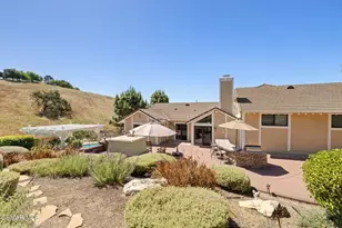 554 Lone Oak Dr, Thousand Oaks, CA 91362 - Photo 53