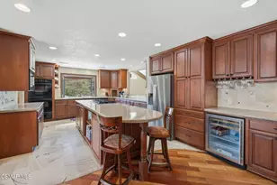554 Lone Oak Dr, Thousand Oaks, CA 91362 - Photo 25