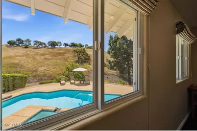 554 Lone Oak Drive, Thousand Oaks, CA 91362 - Photo 33