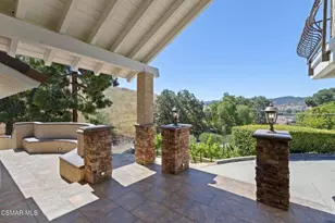 554 Lone Oak Dr, Thousand Oaks, CA 91362 - Photo 11