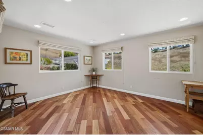 554 Lone Oak Drive, Thousand Oaks, CA 91362 - Photo 27