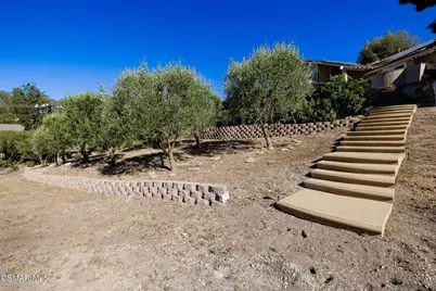 554 Lone Oak Drive, Thousand Oaks, CA 91362 - Photo 71