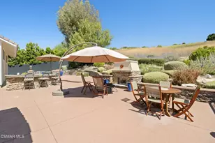 554 Lone Oak Dr, Thousand Oaks, CA 91362 - Photo 51