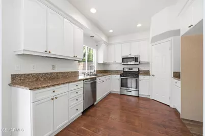1809 Maybrook Way, Simi Valley, CA 93065 - Photo 11