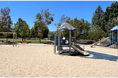12670 Country Meadow Street, Moorpark, CA 93021 - Photo 51