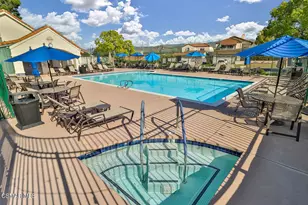 657 Cartpath Pl, Simi Valley, CA 93065 - Photo 25