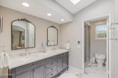 2229 Meadowside Drive, Thousand Oaks, CA 91362 - Photo 17