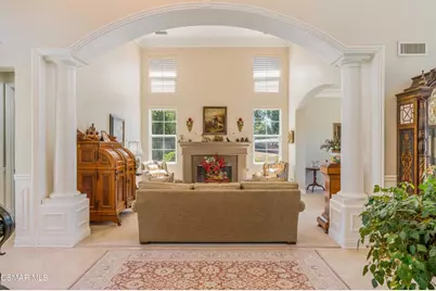 669 Noble Road, Simi Valley, CA 93065 - Photo 9