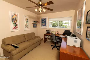 22312 Mobile St, Woodland Hills, CA 91303 - Photo 17
