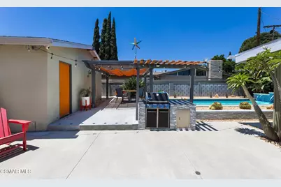 9401 Valjean Avenue, North Hills, CA 91343 - Photo 47